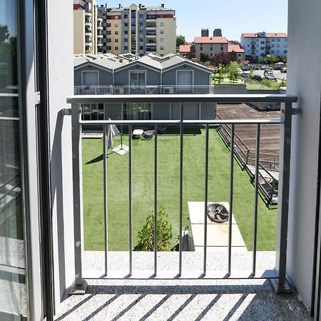 Primopiano - Bonomi Leilighet Milano Eksteriør bilde